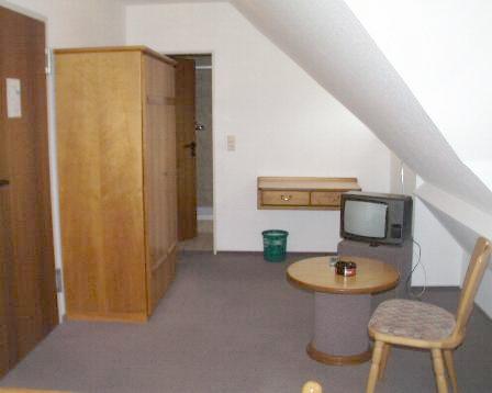 hotel07.JPG (15845 Byte)