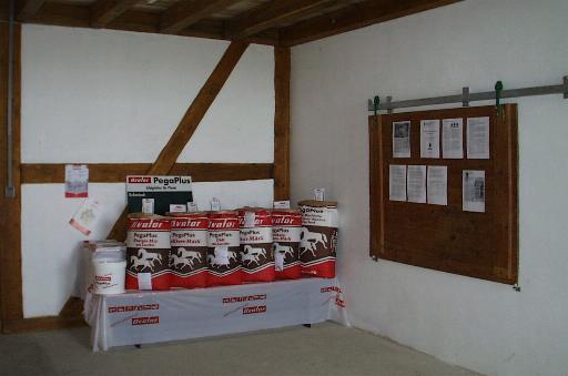 pferdehof04.jpg (23714 Byte)